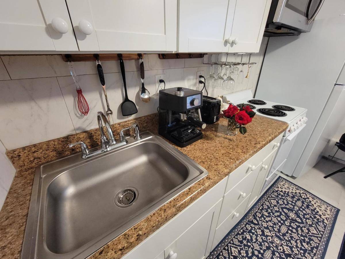 Comfy And Chic Boston Apartment! Free Parking Екстер'єр фото