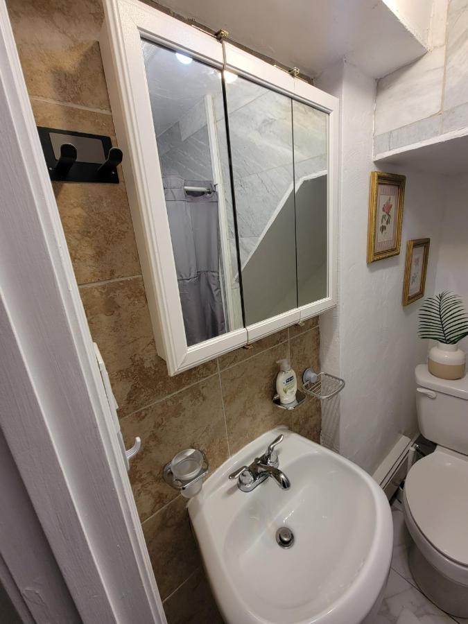 Comfy And Chic Boston Apartment! Free Parking Екстер'єр фото